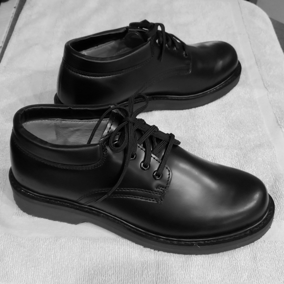 mens heavy duty work shoes